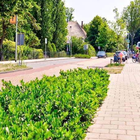 Stunning In North Holland Bike To The Apartment *