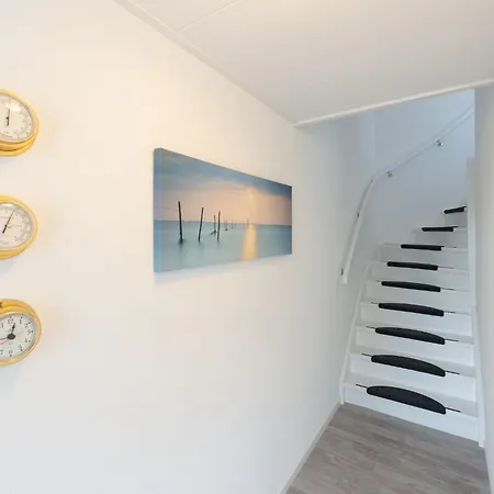 Stunning In Schoorl, North Hollanda Bike To The Apartamento *